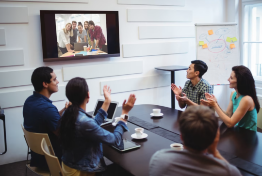 Key Steps to Organize a Successful Virtual Team Building Activity